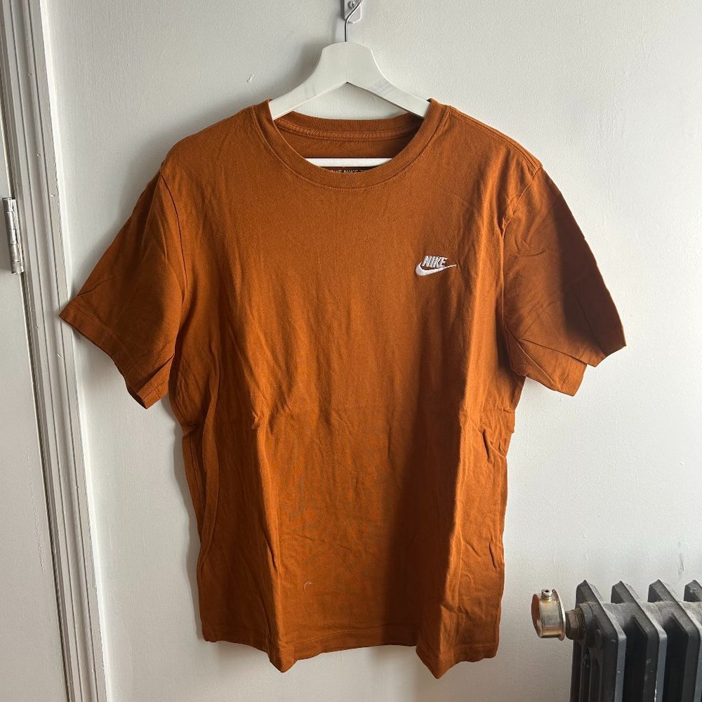 Nike t-shirt